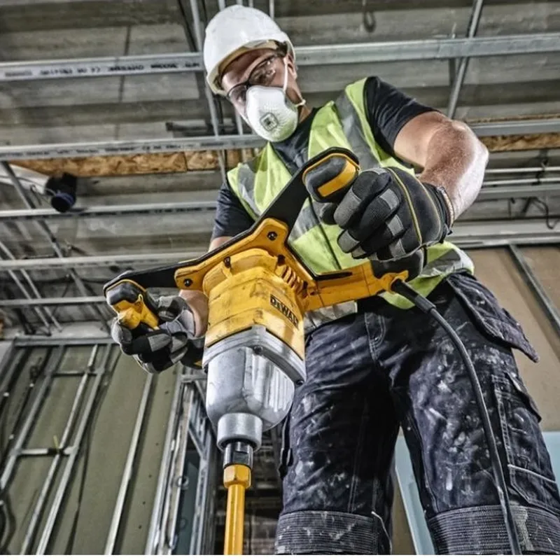 /uploads/images/product-images/ÐÐ¸ÐºÑÐµÑ DeWalt 1800ÐÑ DWD241-QS_1-94322bd6-8395-405d-9c61-e87a617df787.jpg